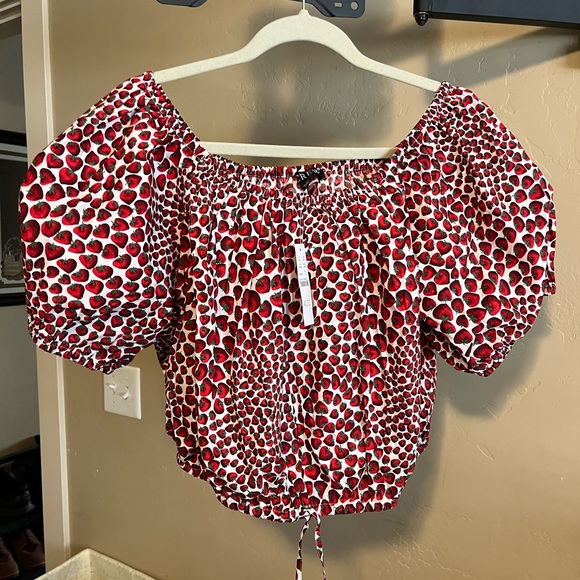 J. Crew Tops - Jcrew strawberry crop top